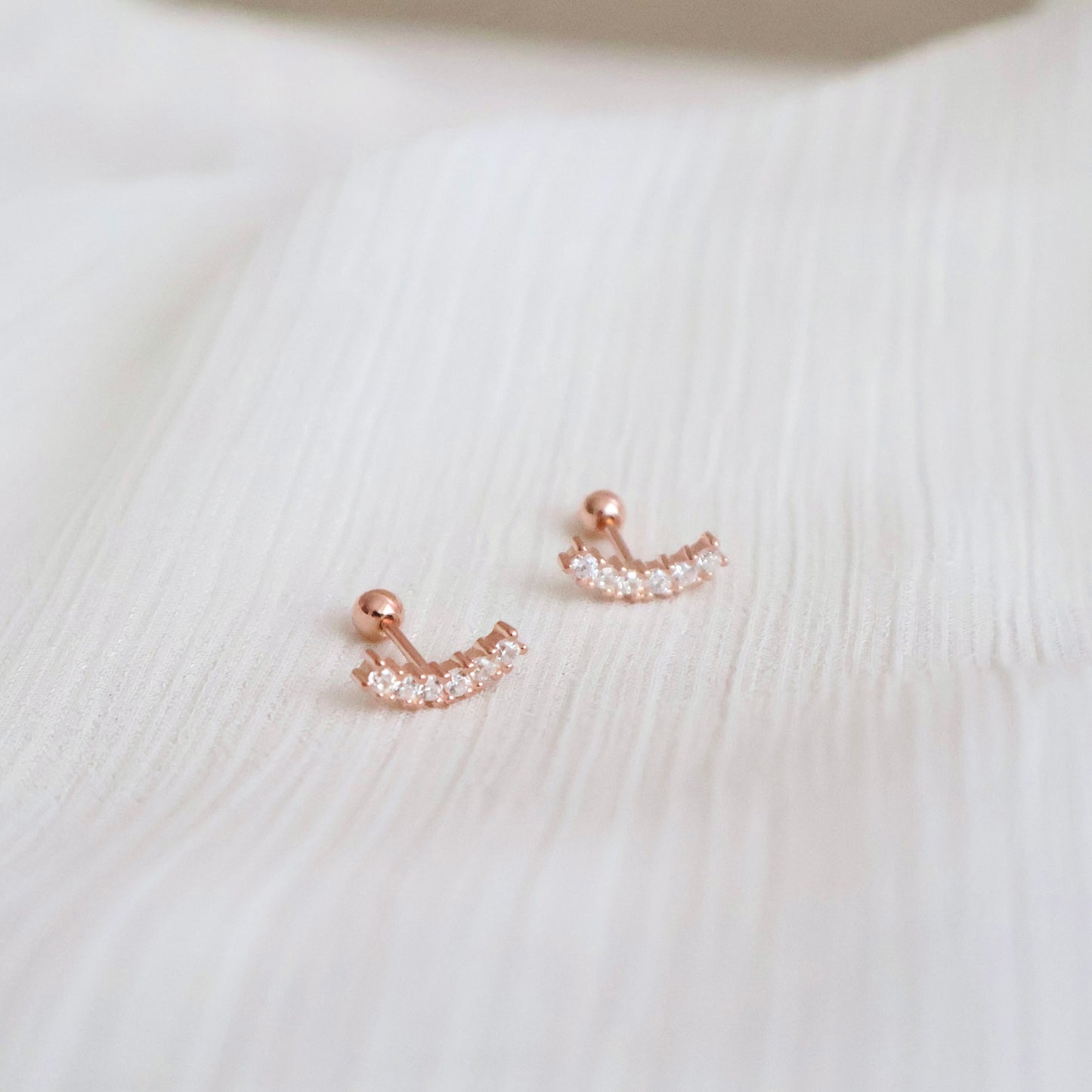Moonbeam Row Studs Earrings