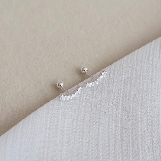 Moonbeam Row Studs Earrings