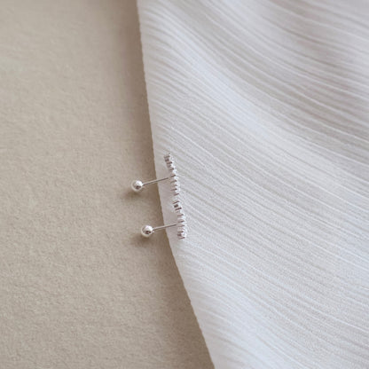 Moonbeam Row Studs Earrings